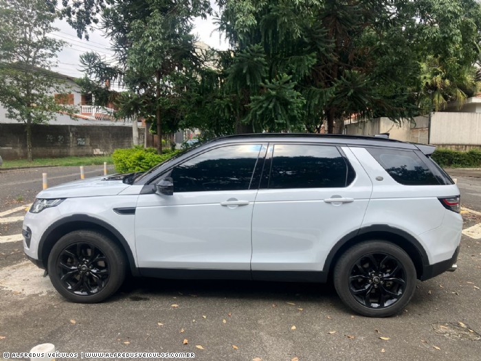 Land Rover DISCOVERY LANDMARK EDITION TD4  2018/2019